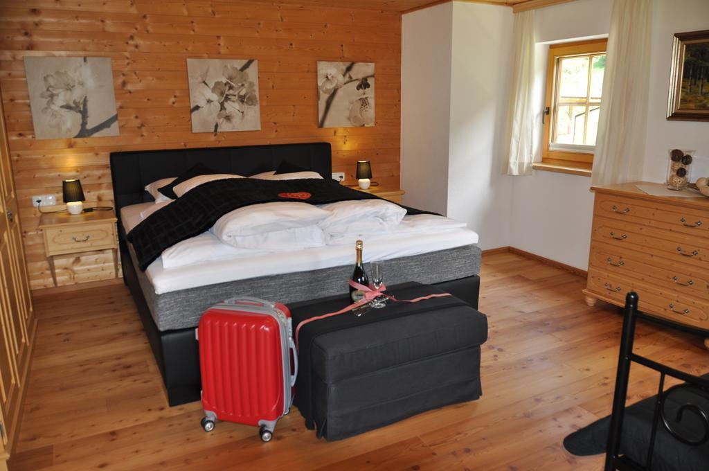 Jorgnerhaus Apartment *