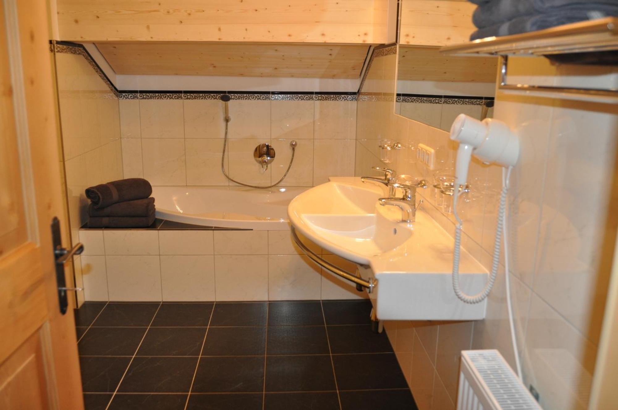 Jorgnerhaus Apartment Kals am Grossglockner