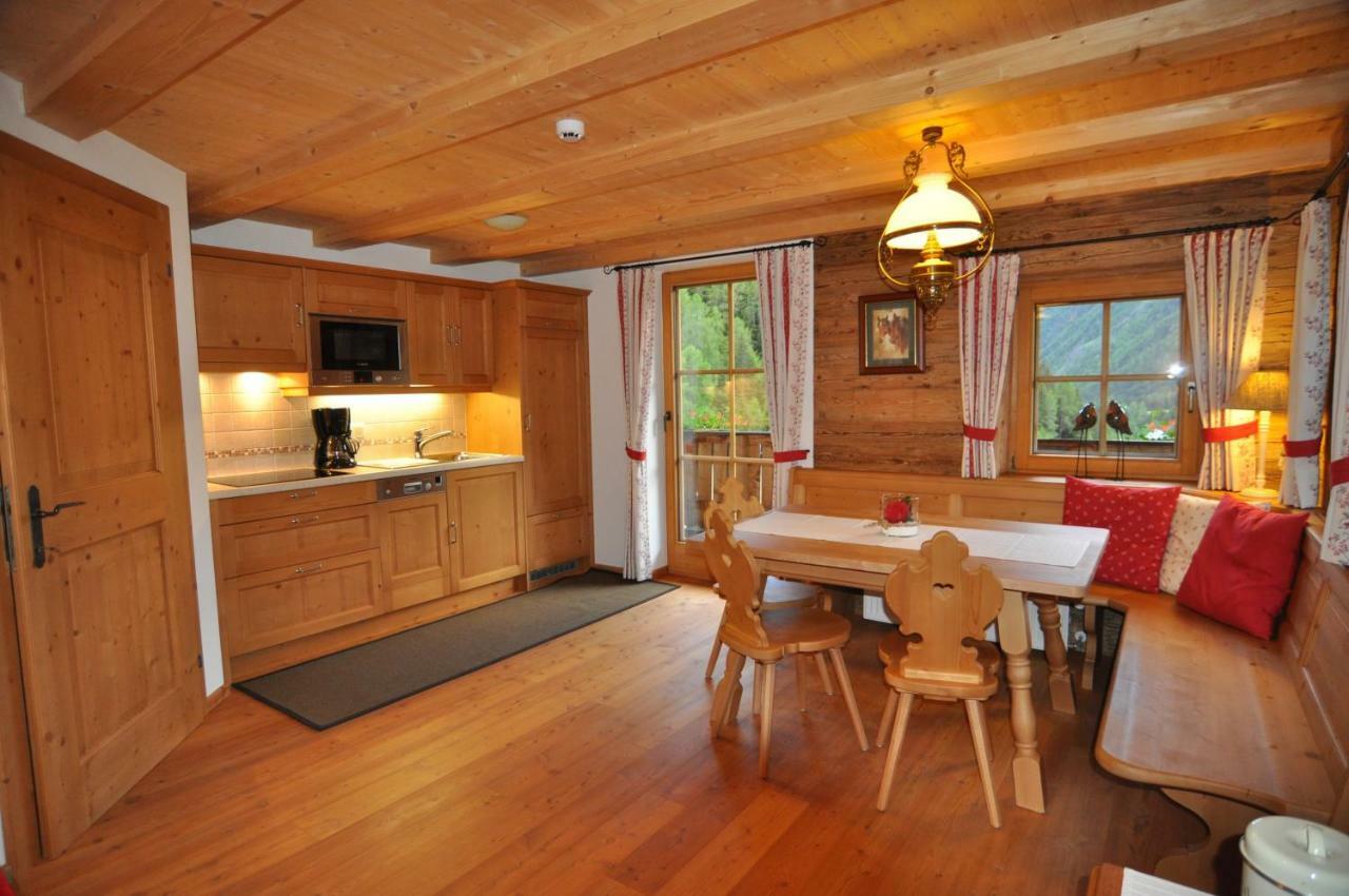 Jorgnerhaus Apartment *